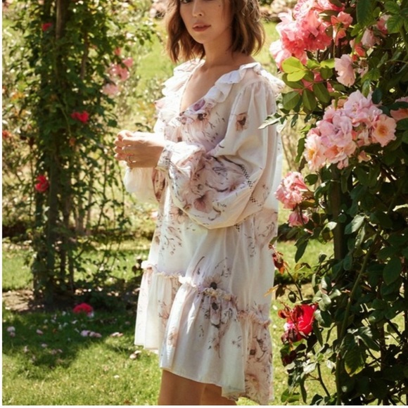 H&M Dresses & Skirts - h&m conscious floral flounced dress